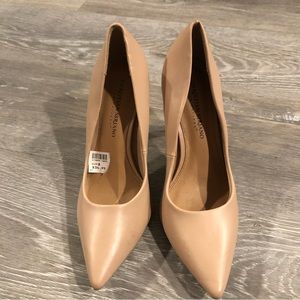 Nude Christian Siriano pointed heels